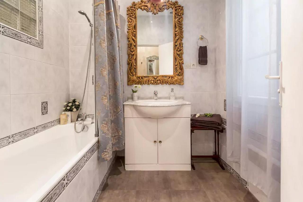 Le Jardin Du Marais Apartment Paris Luaran gambar