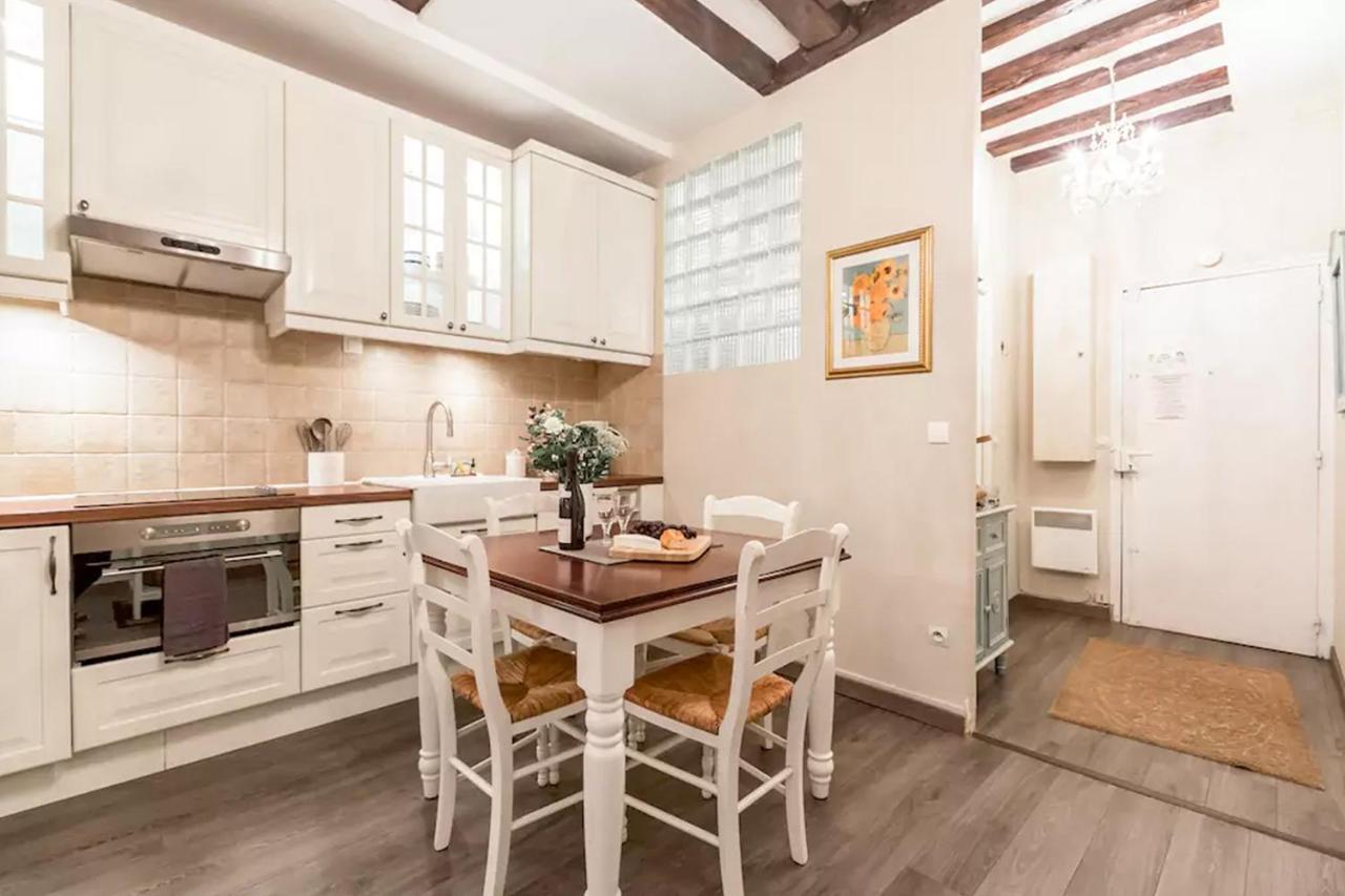 Le Jardin Du Marais Apartment Paris Luaran gambar